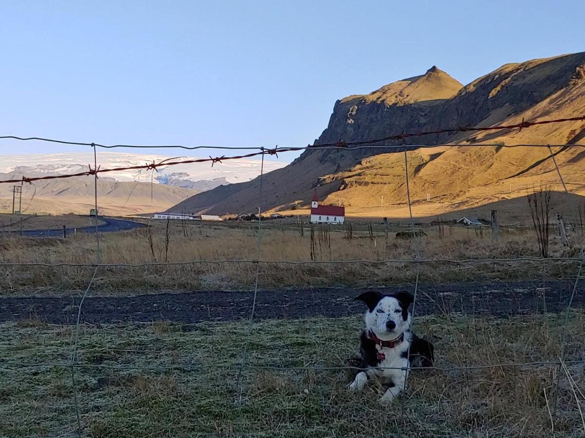 Prestshus 2 Guesthouse Vík Exterior foto